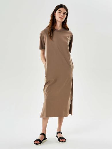 NINE TO FIVE T-Shirt Dress #gado Brownie