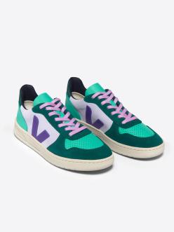 VEJA V-10 Leather